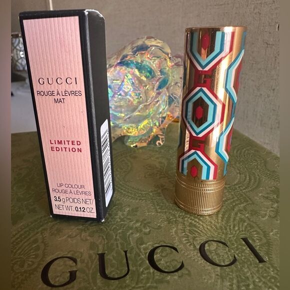 GUCCI LUXURY LIPSTICK – THEY MET IN ARGENTINA (208) | MATTE FINISH - Picture 3 of 17